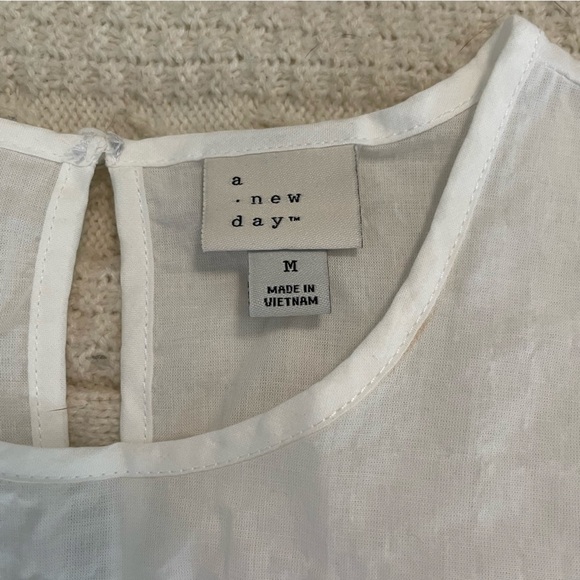 White Ruffle Sleeve Cotton Blouse - Picture 4 of 5